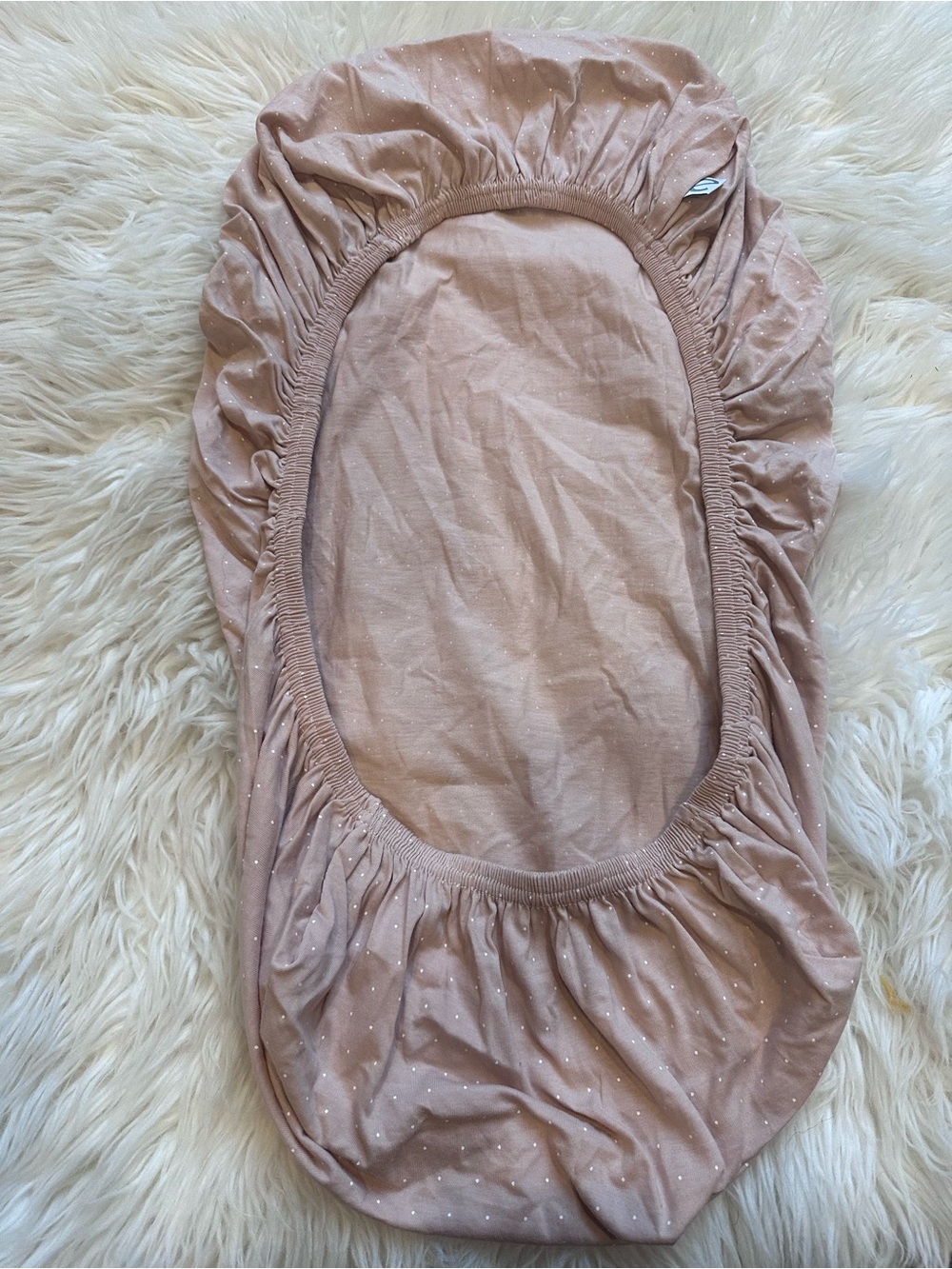 SNOO Fitted Bassinet Sheet - Dusty Rose with Tiny Dot Print
